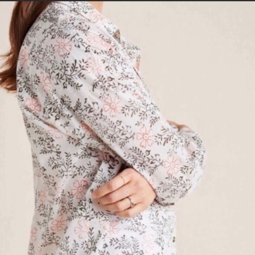 Anthropologie Enchanted Floral Embroidered Button Down Shirt Small Oversized - Picture 2 of 8